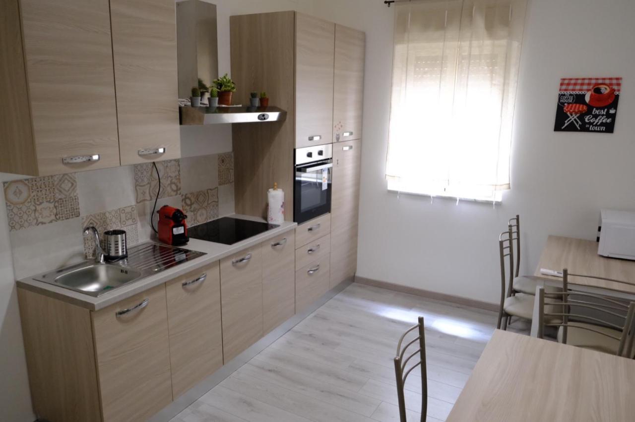 Casa Beatrice Affittacamere - Dante ปาแลร์โม ภายนอก รูปภาพ